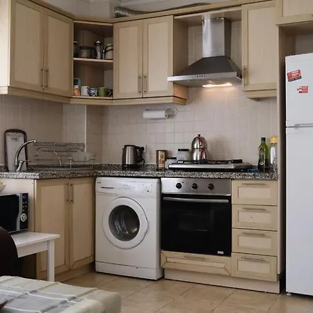 Διαμέρισμα Lovely With Shared Pool Near Calis Beach In *